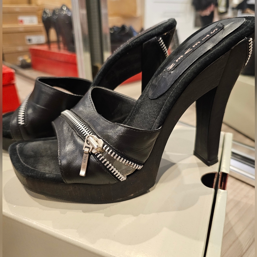 Steve Madden strapless high heels chunky with zipper size 7 1/2